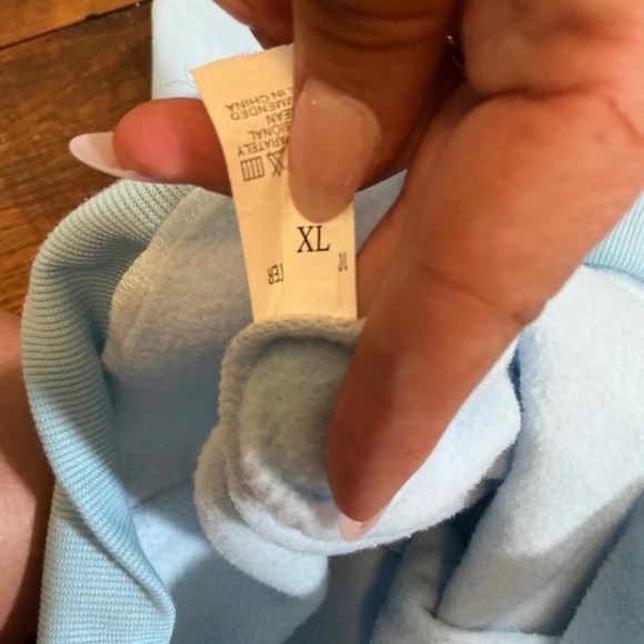 Taylor Swift Eras Tour Blue Hoodie Sweatshirt XL Graphic Album Print - Picture 3 of 7